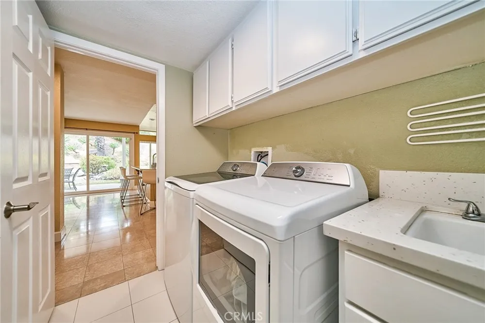 2715 Tulip Tree Rowland Heights, CA 91748