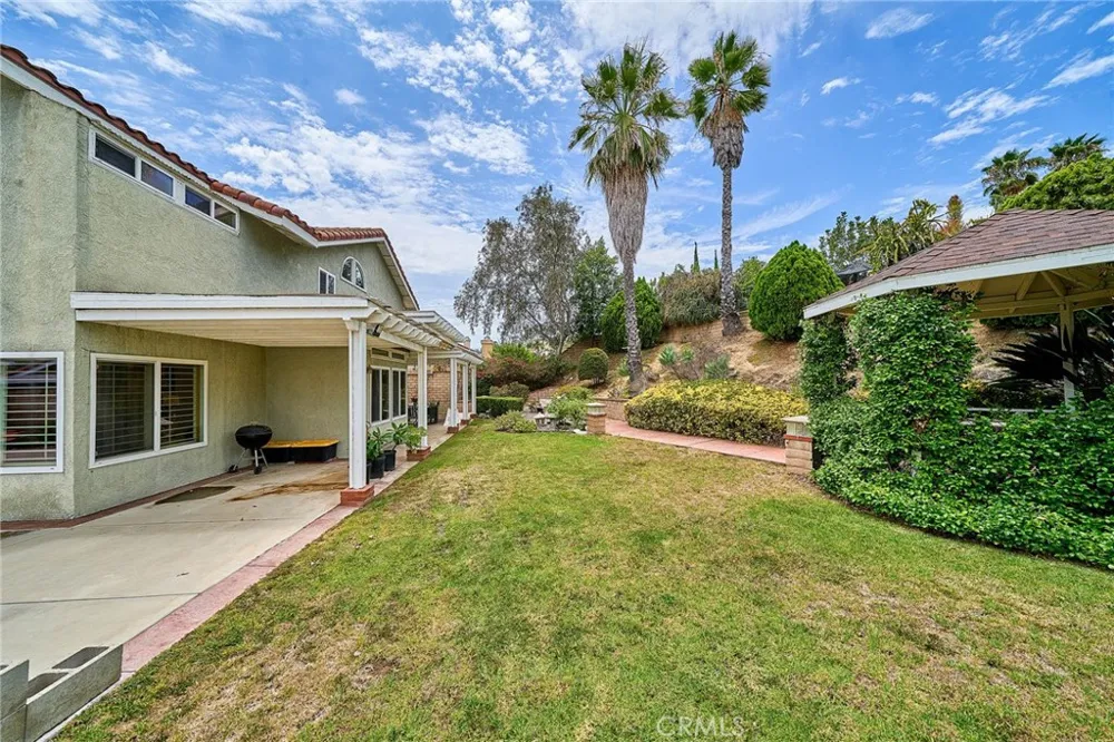 2715 Tulip Tree Rowland Heights, CA 91748