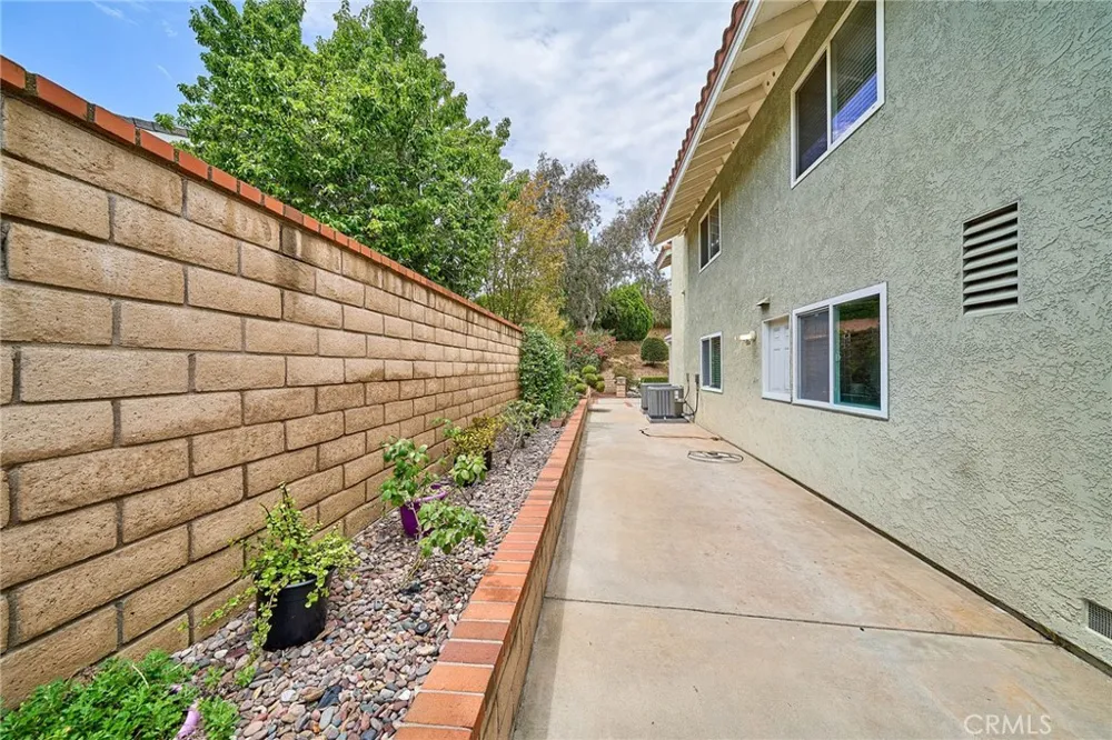 2715 Tulip Tree Rowland Heights, CA 91748