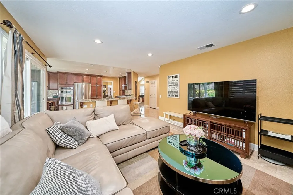 2715 Tulip Tree Rowland Heights, CA 91748
