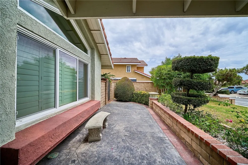 2715 Tulip Tree Rowland Heights, CA 91748