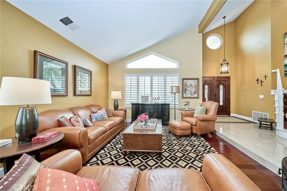2715 Tulip Tree Rowland Heights, CA 91748