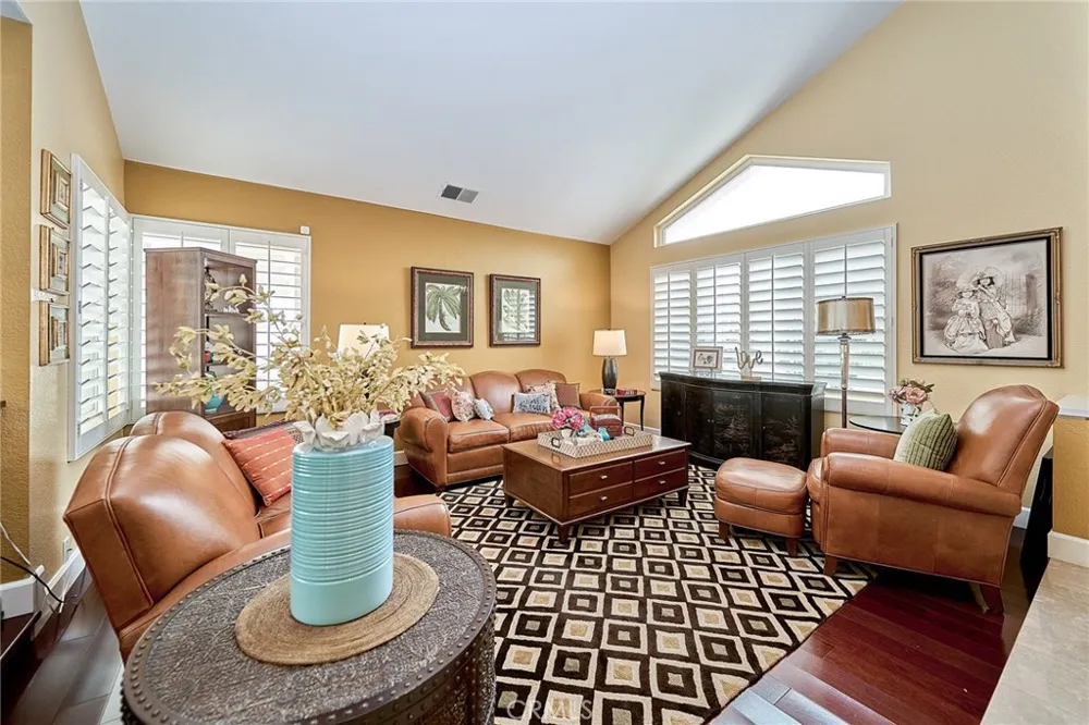 2715 Tulip Tree Rowland Heights, CA 91748