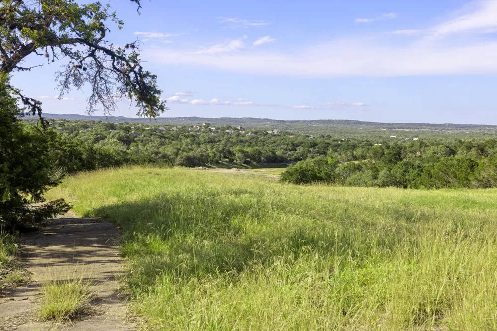 4 Shilo Cove Wimberley, TX 78676