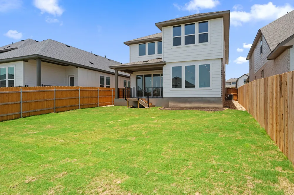 169 Grayson Elm Pass Dripping Springs, TX 78620