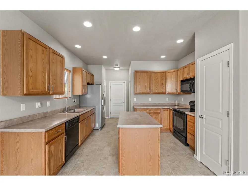 10832 Darneal Drive Fountain, CO 80817