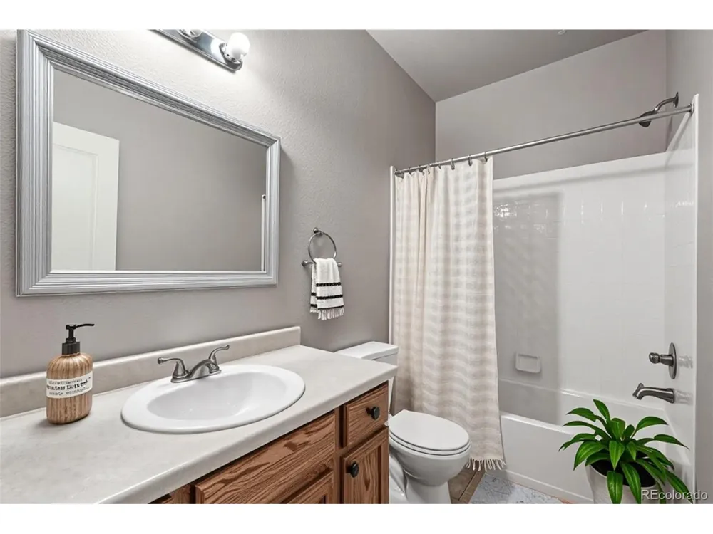 10832 Darneal Drive Fountain, CO 80817