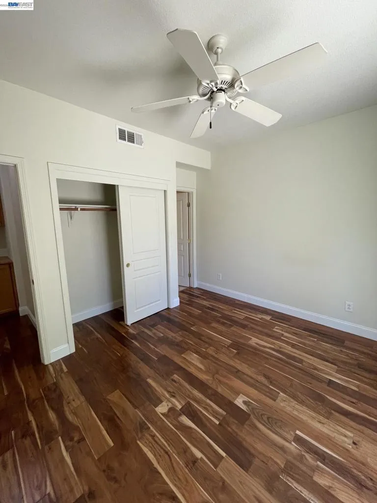 6056 Silveroak Cir Stockton, CA 95219