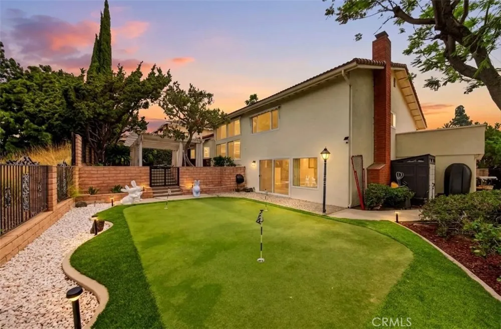 2217 Serrano Place Fullerton, CA 92833