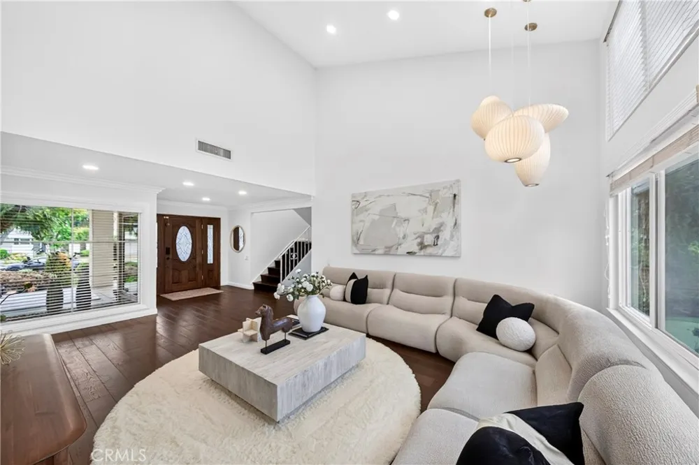 2217 Serrano Place Fullerton, CA 92833