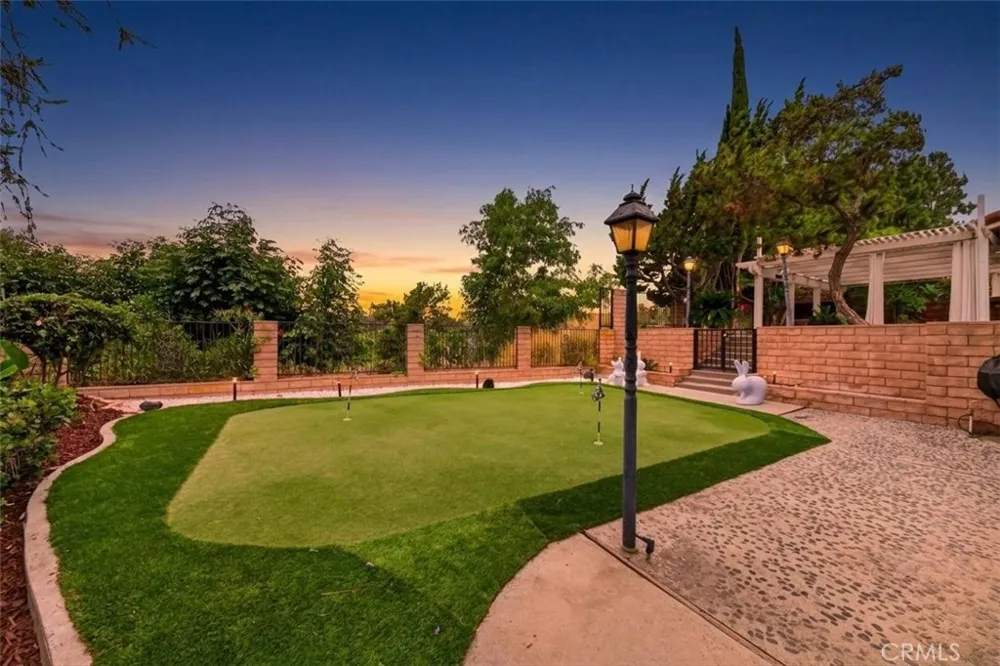 2217 Serrano Place Fullerton, CA 92833