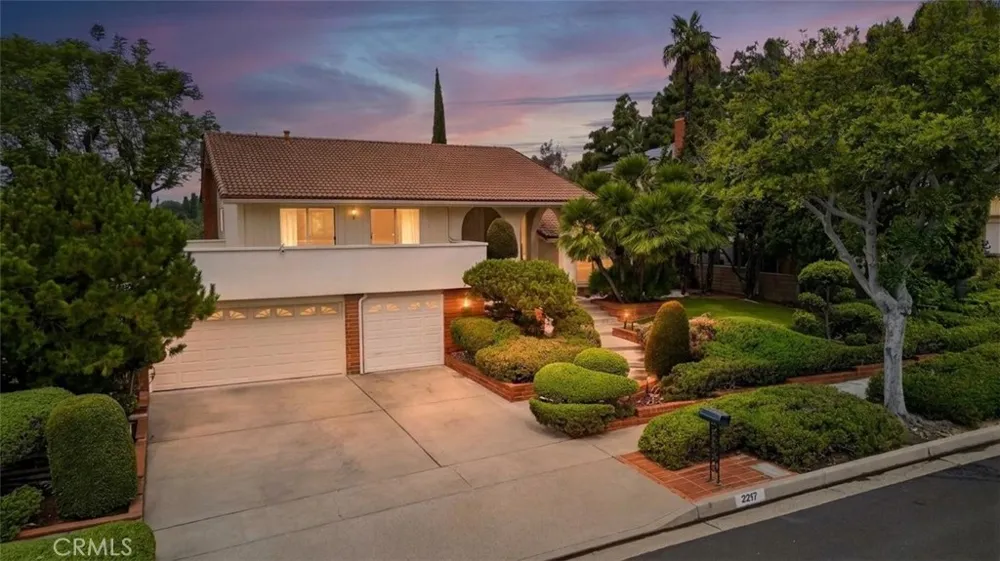 2217 Serrano Place Fullerton, CA 92833