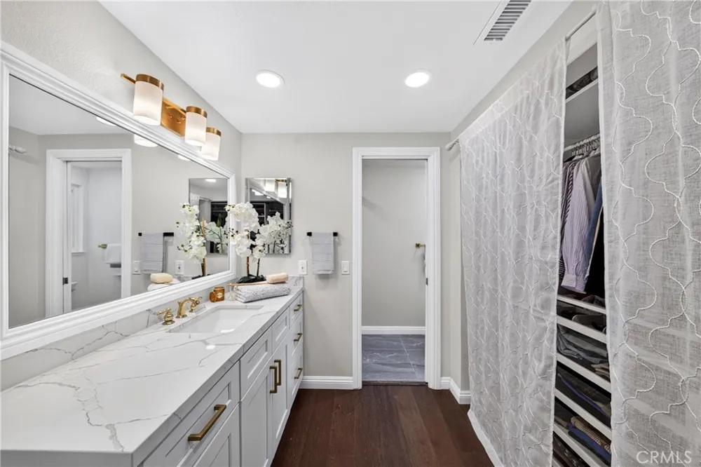 2217 Serrano Place Fullerton, CA 92833