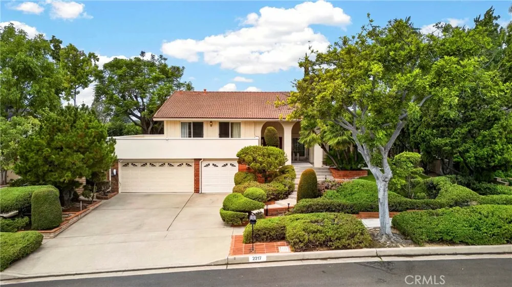 2217 Serrano Place Fullerton, CA 92833