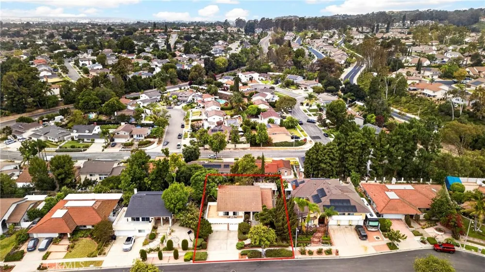 2217 Serrano Place Fullerton, CA 92833