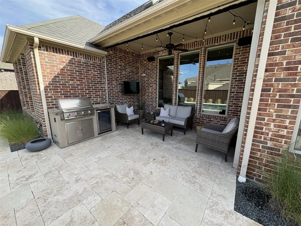 2251 Kennedy Drive Frisco, TX 75034