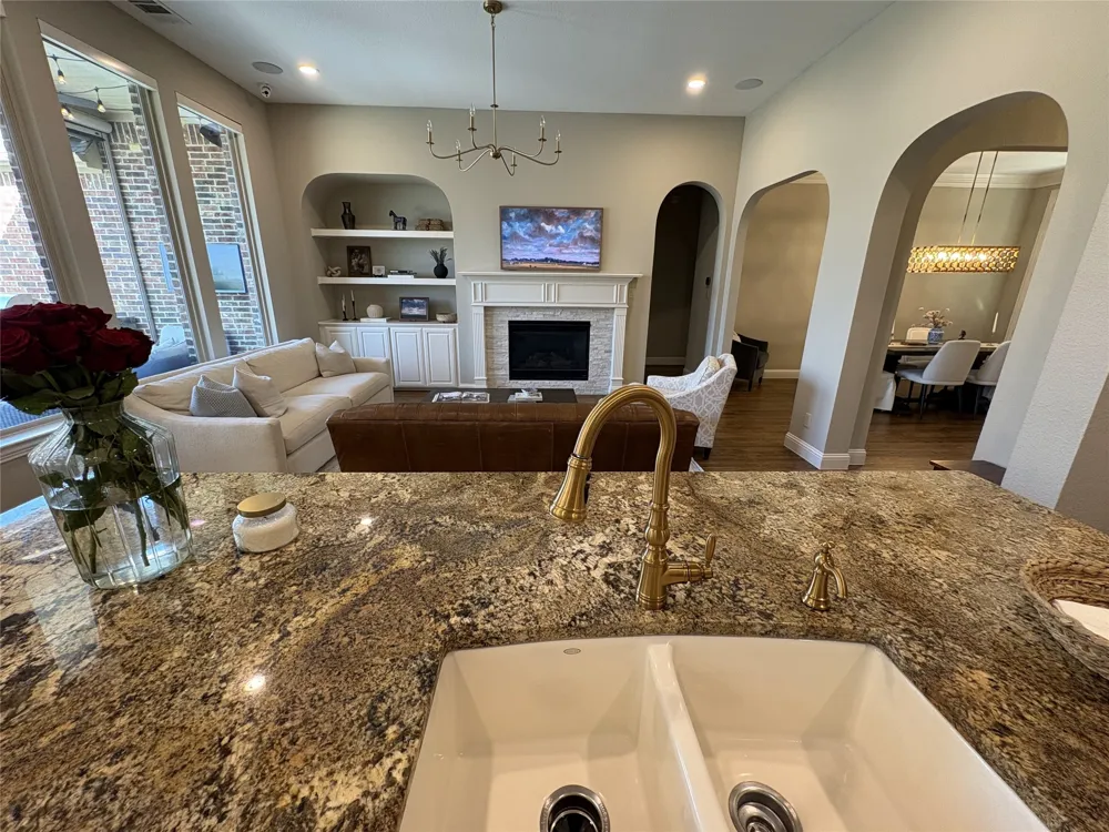 2251 Kennedy Drive Frisco, TX 75034