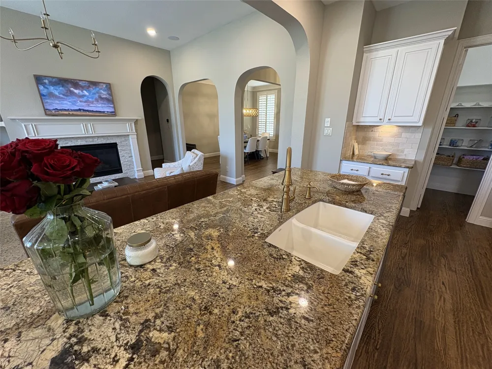 2251 Kennedy Drive Frisco, TX 75034