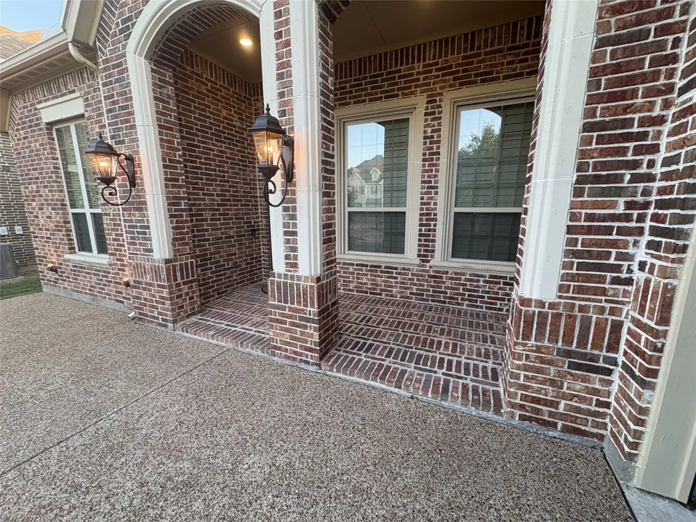 2251 Kennedy Drive Frisco, TX 75034