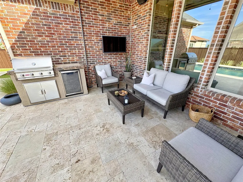 2251 Kennedy Drive Frisco, TX 75034
