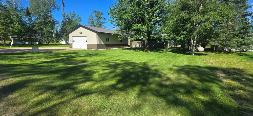 17251 East Pine Drive NW Angle Inlet, MN 56711
