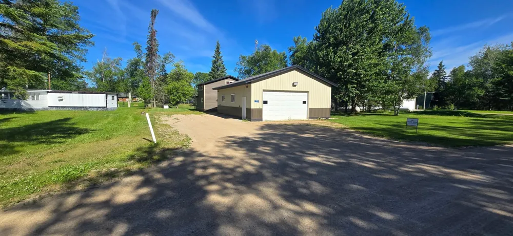 17251 East Pine Drive NW Angle Inlet, MN 56711