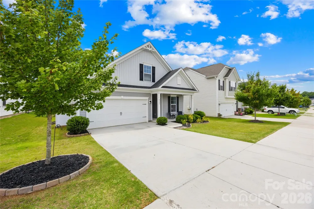 4526 Dover Court Denver, NC 28037