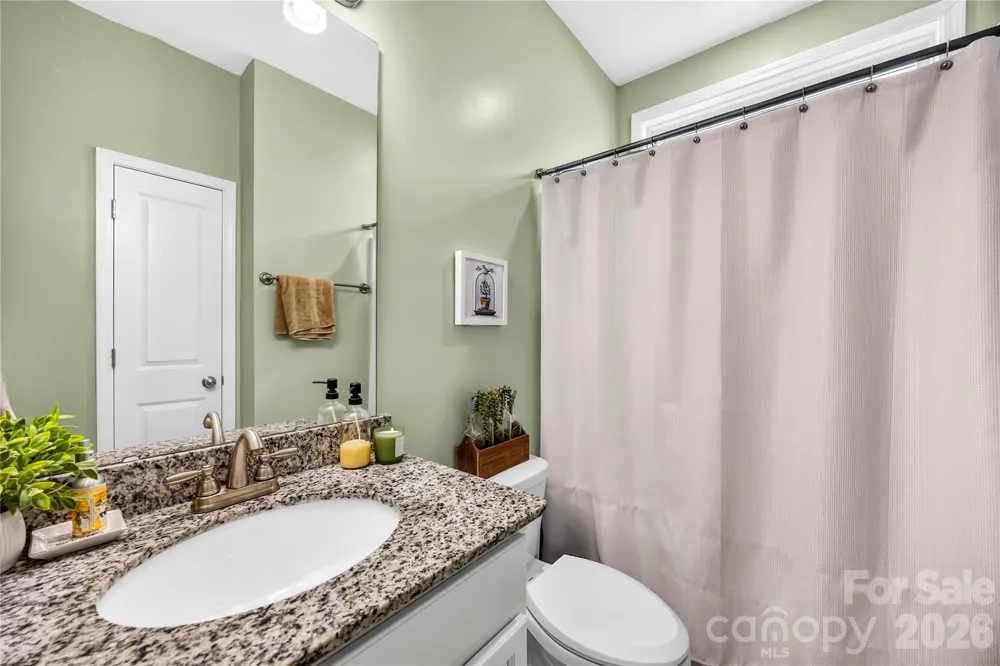4526 Dover Court Denver, NC 28037