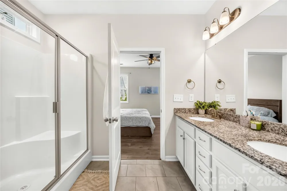 4526 Dover Court Denver, NC 28037