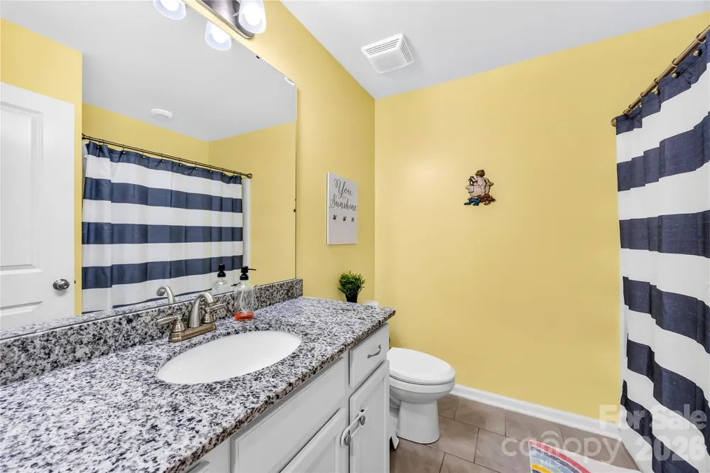 4526 Dover Court Denver, NC 28037