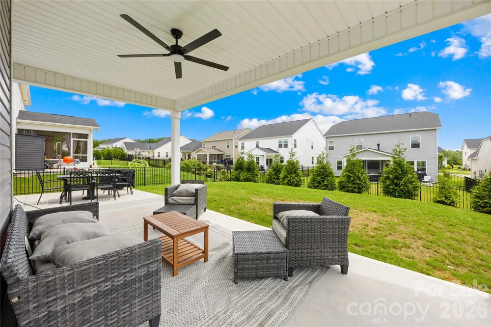 4526 Dover Court Denver, NC 28037
