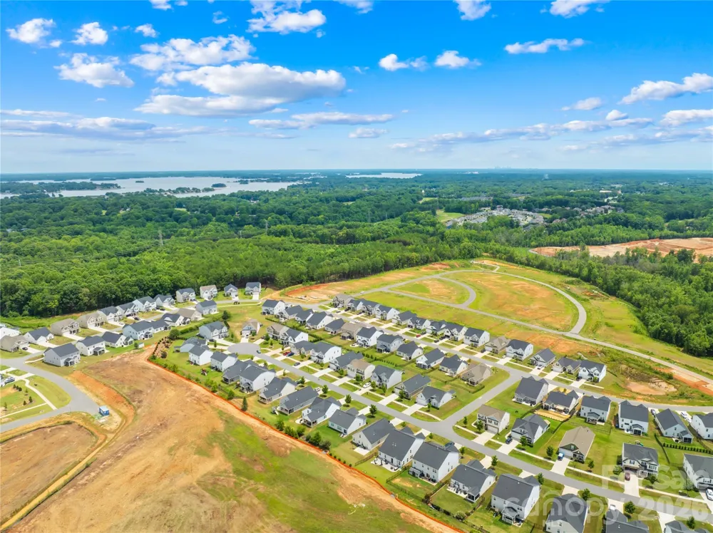 4526 Dover Court Denver, NC 28037
