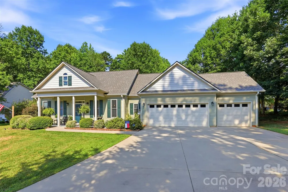 3809 Creek Ridge Drive Denver, NC 28037