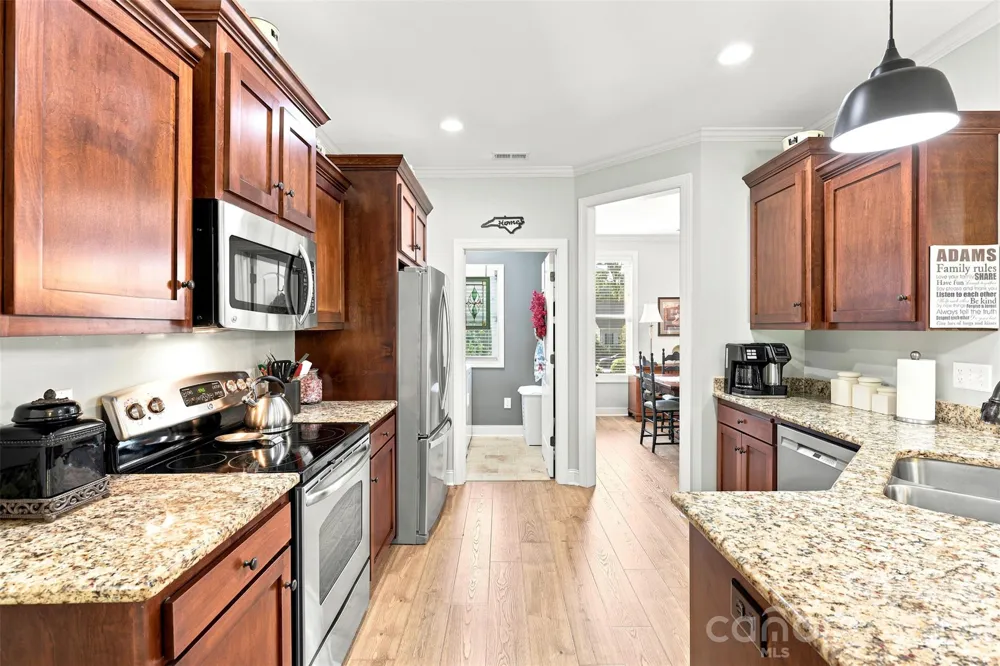 3809 Creek Ridge Drive Denver, NC 28037