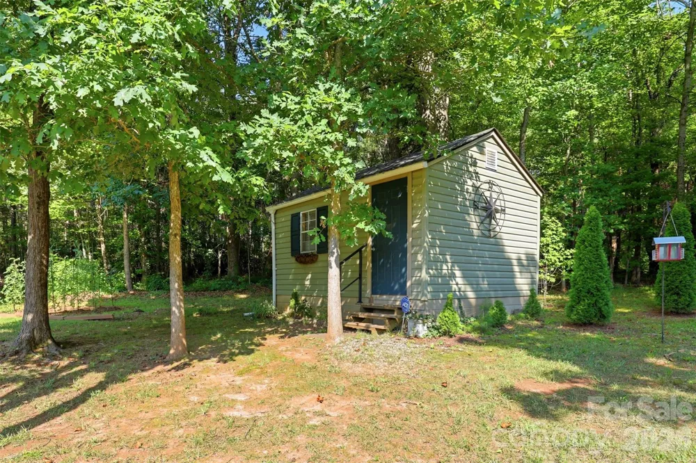 3809 Creek Ridge Drive Denver, NC 28037