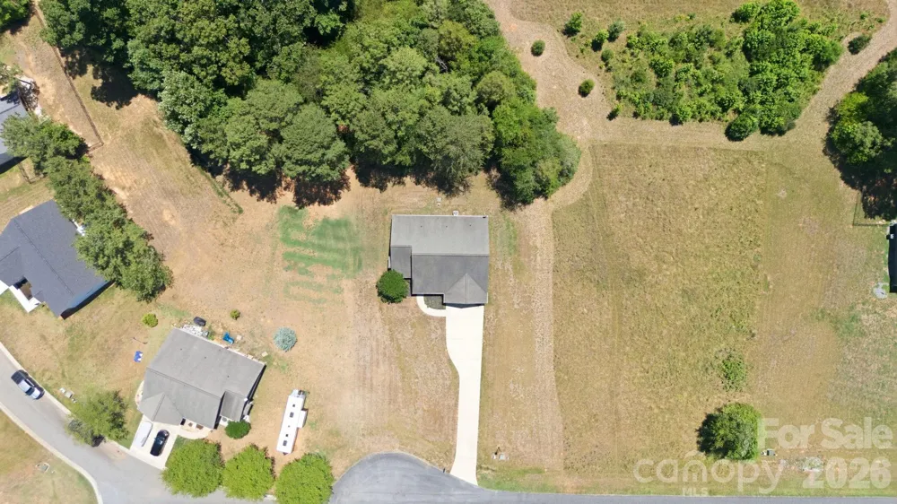 2100 Waterford Pointe Road Lexington, NC 27292