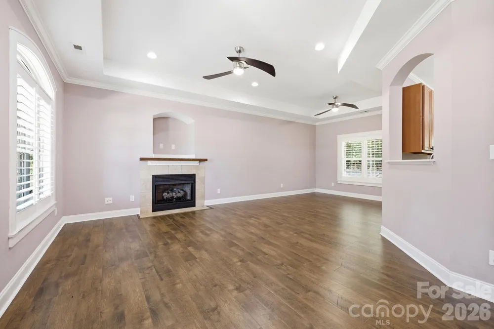 2100 Waterford Pointe Road Lexington, NC 27292