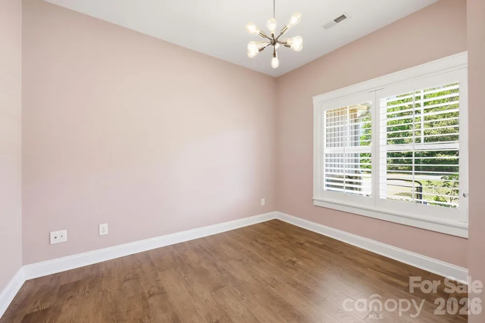 2100 Waterford Pointe Road Lexington, NC 27292