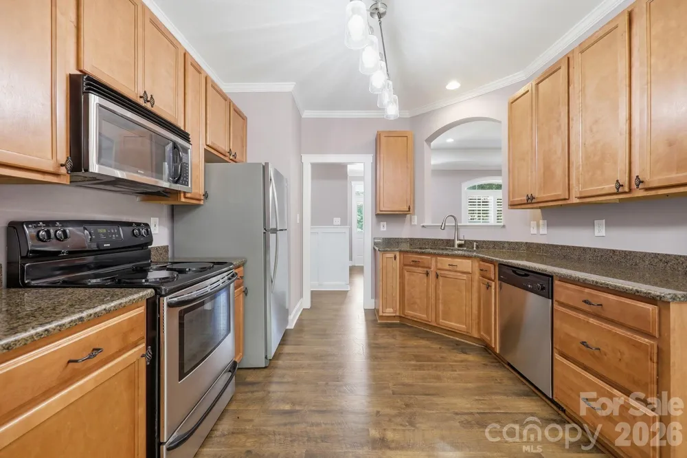 2100 Waterford Pointe Road Lexington, NC 27292