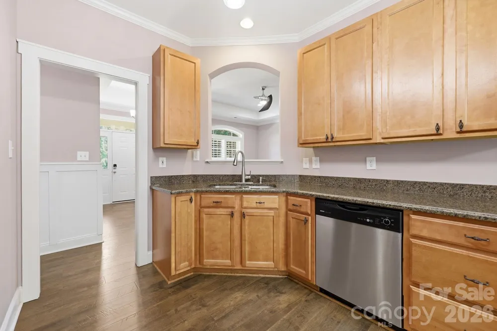 2100 Waterford Pointe Road Lexington, NC 27292