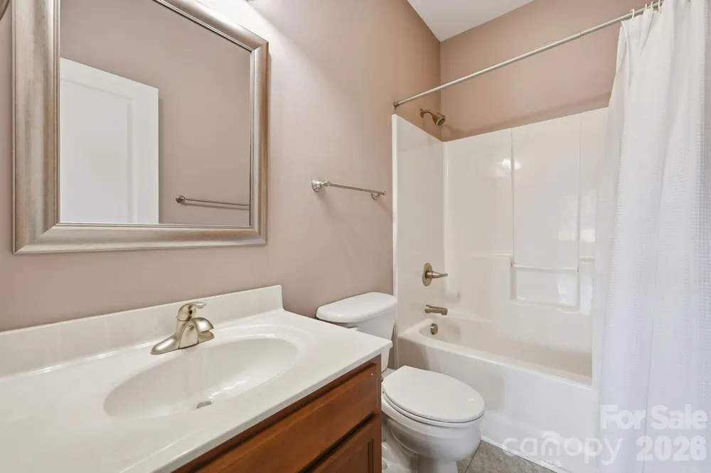 2100 Waterford Pointe Road Lexington, NC 27292