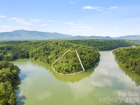 00 Canoe Drive #40