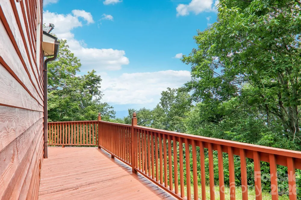 156 Simpson Lane Maggie Valley, NC 28751