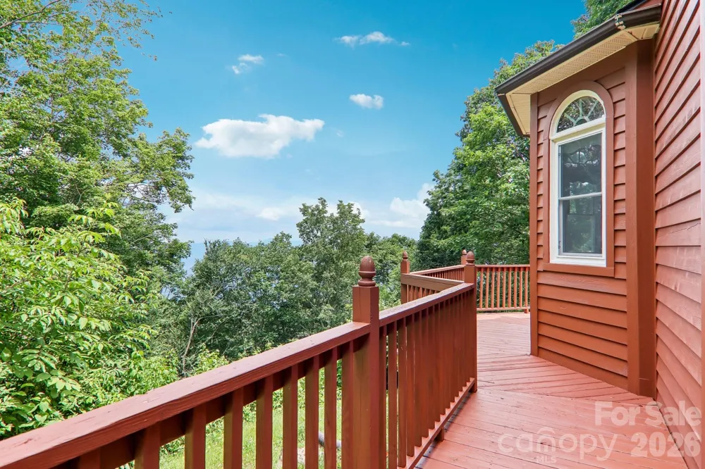 156 Simpson Lane Maggie Valley, NC 28751