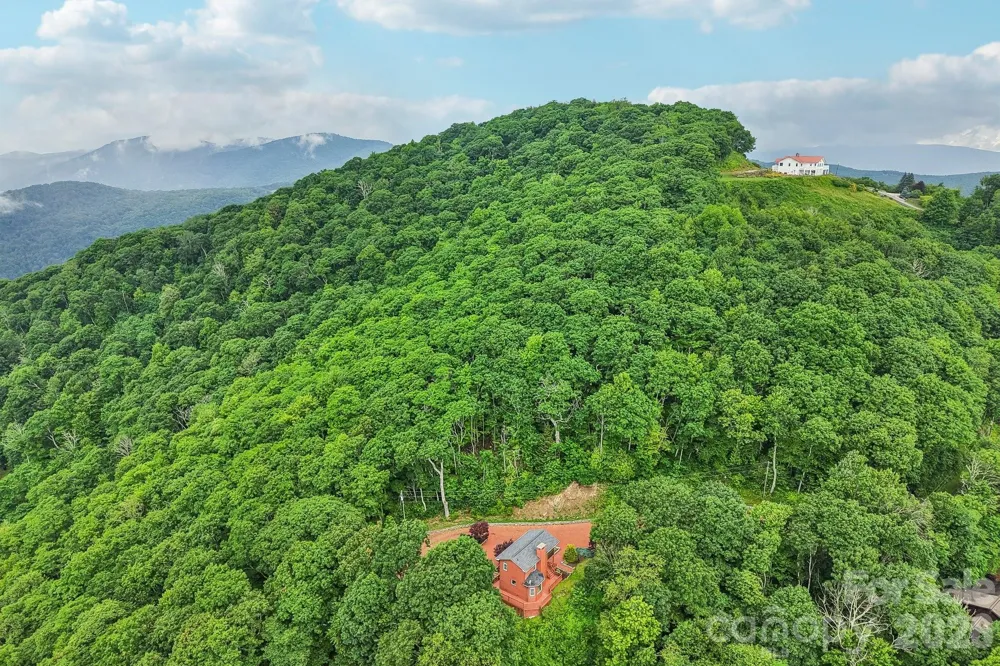 156 Simpson Lane Maggie Valley, NC 28751