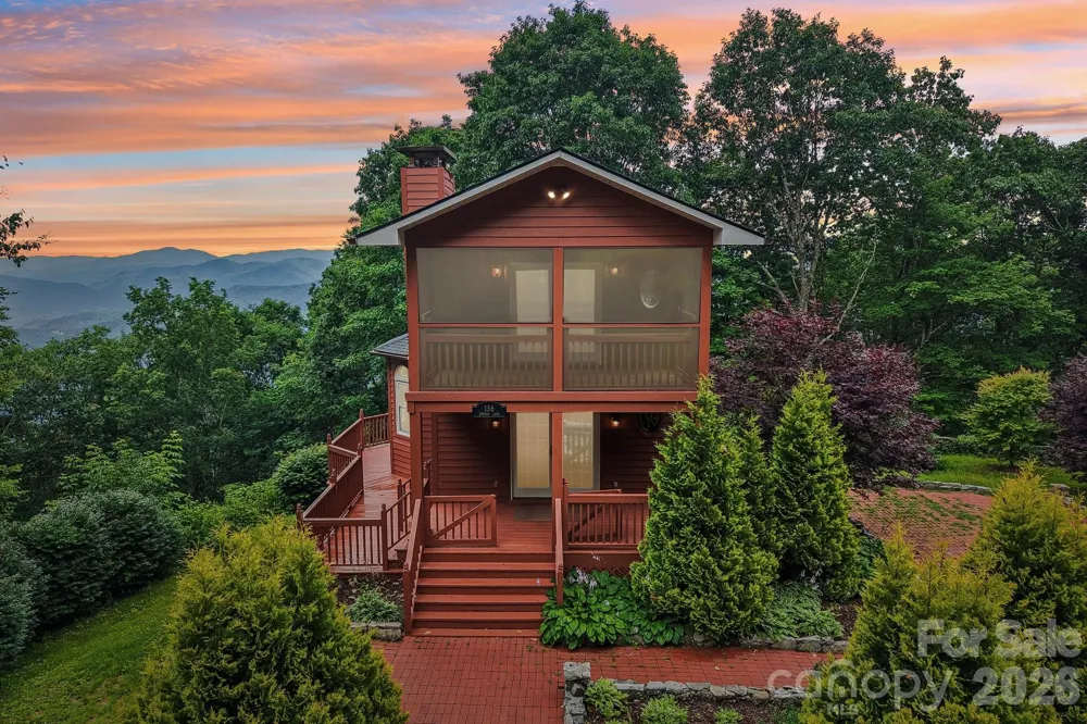 156 Simpson Lane Maggie Valley, NC 28751