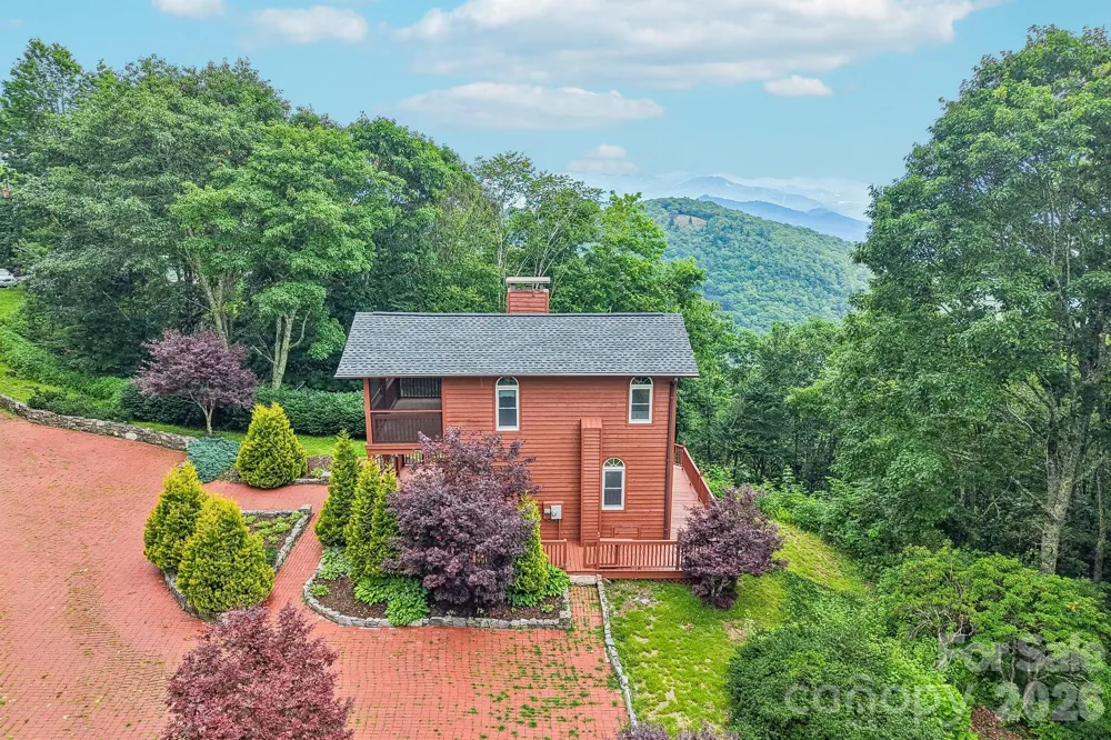 156 Simpson Lane Maggie Valley, NC 28751