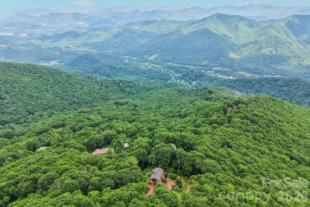156 Simpson Lane Maggie Valley, NC 28751