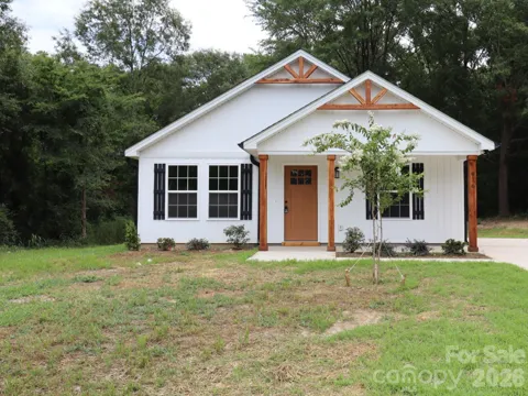 916 Austin Road