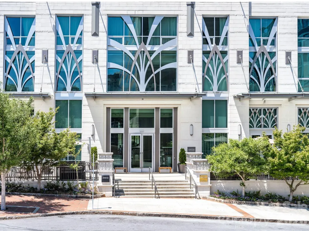 7 Patton Avenue #1605 Asheville, NC 28801